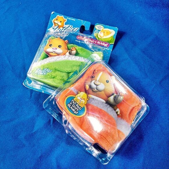 Zhu Zhu Pets Hamster Bed & Blanket X 2, Lime Green and Tangerine Orange - Picture 6 of 6